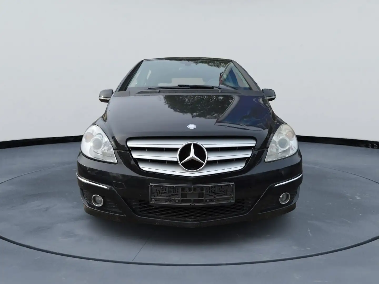 Mercedes-Benz B 180 85/115PS Schwarz - 2