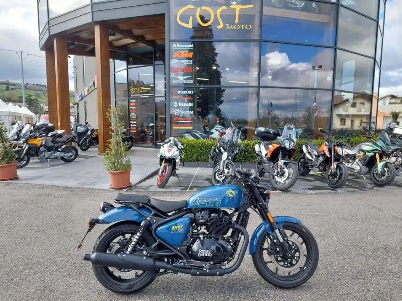 Royal Enfield Shot Gun 650