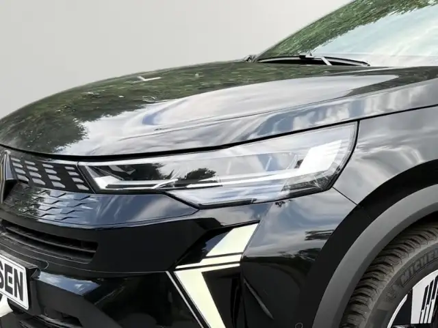 Renault Symbioz view 5