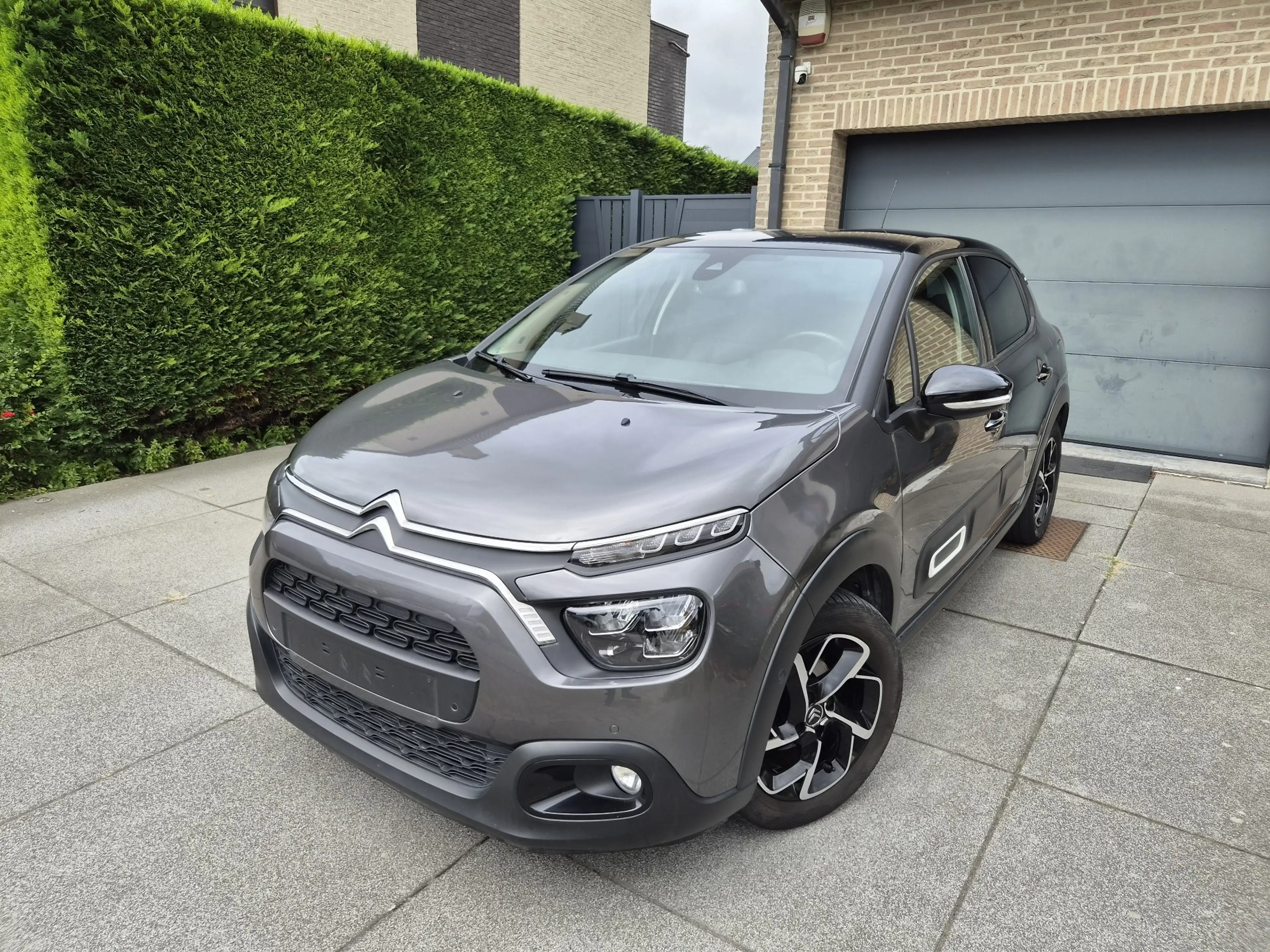Citroen C3 1.2 Shine S / CAMERA / CARPLAY / NAVI / *TOP DEAL*