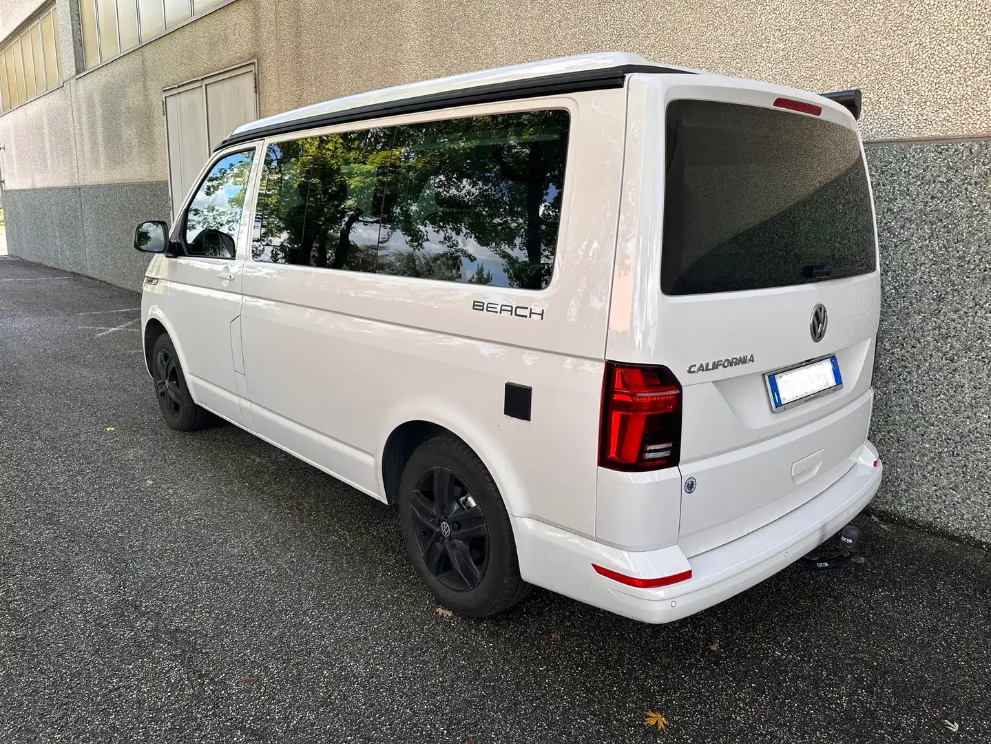 Volkswagen T6.1 California California Beach Camper T6.1DSG gancio Led Webasto Bianco - 2
