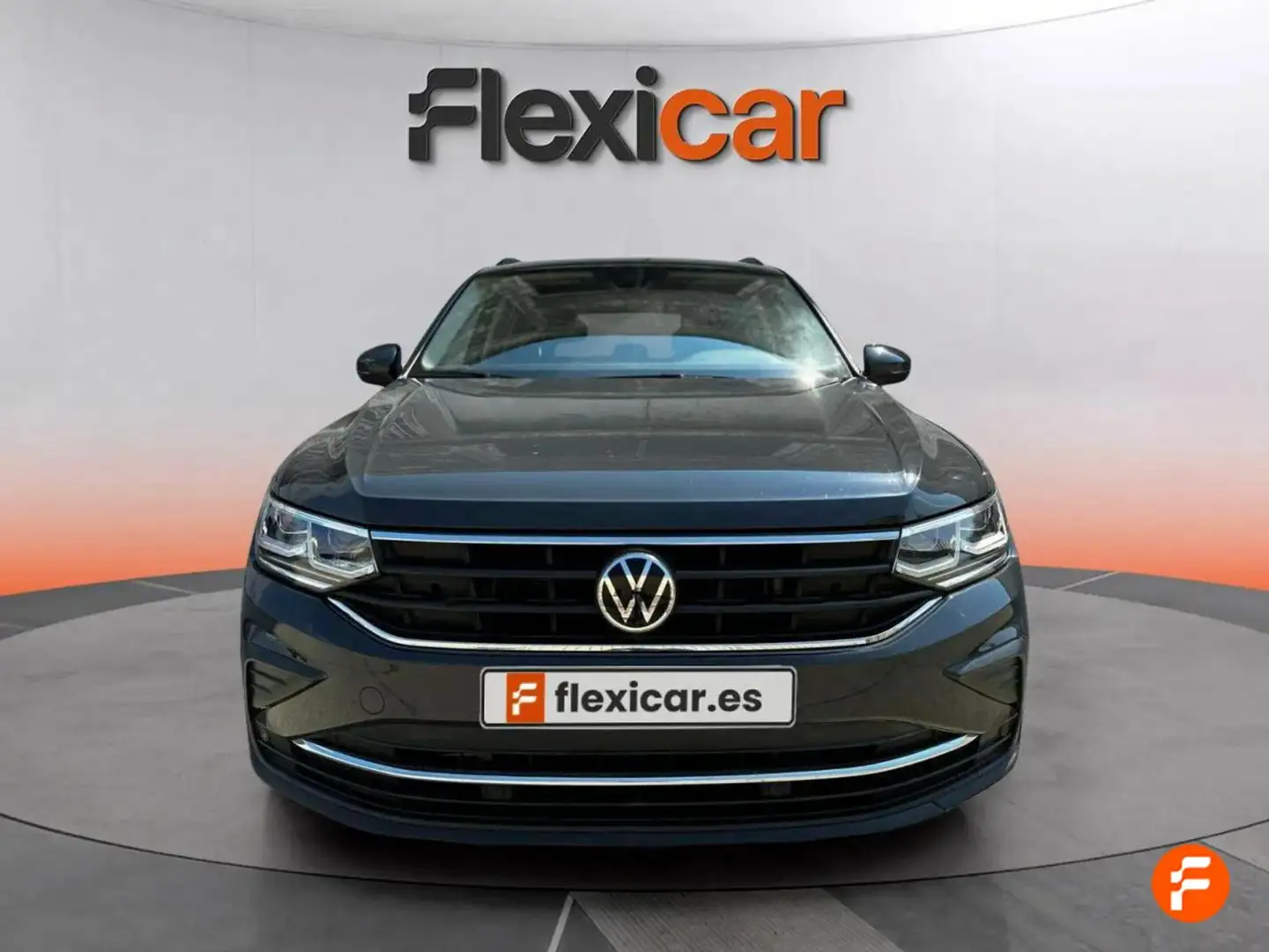 Volkswagen Tiguan 2.0TDI Life DSG 110kW Gris - 2
