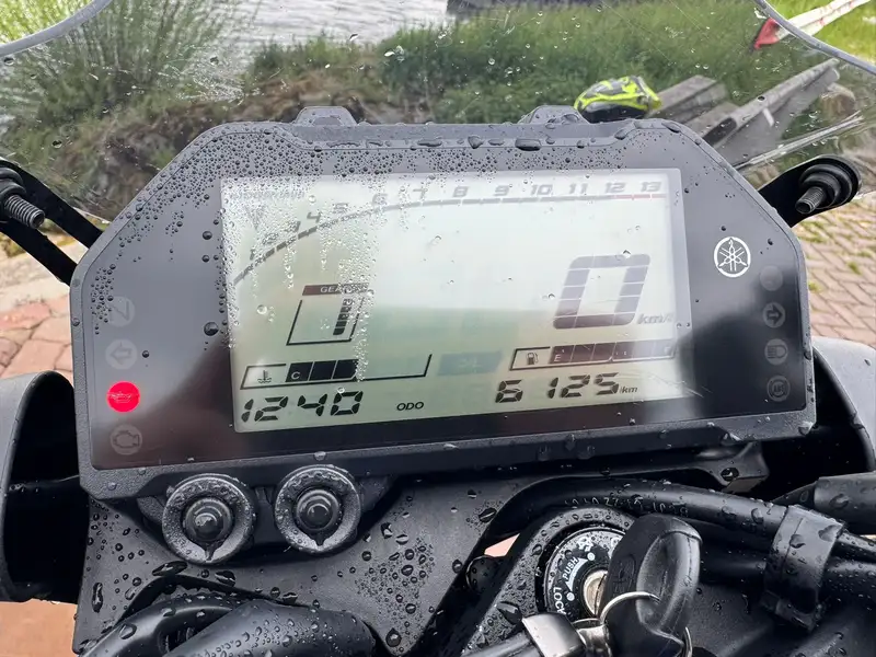 Yamaha MT-03 - foto 7