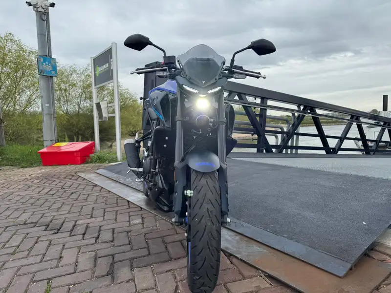 Yamaha MT-03 - foto 6