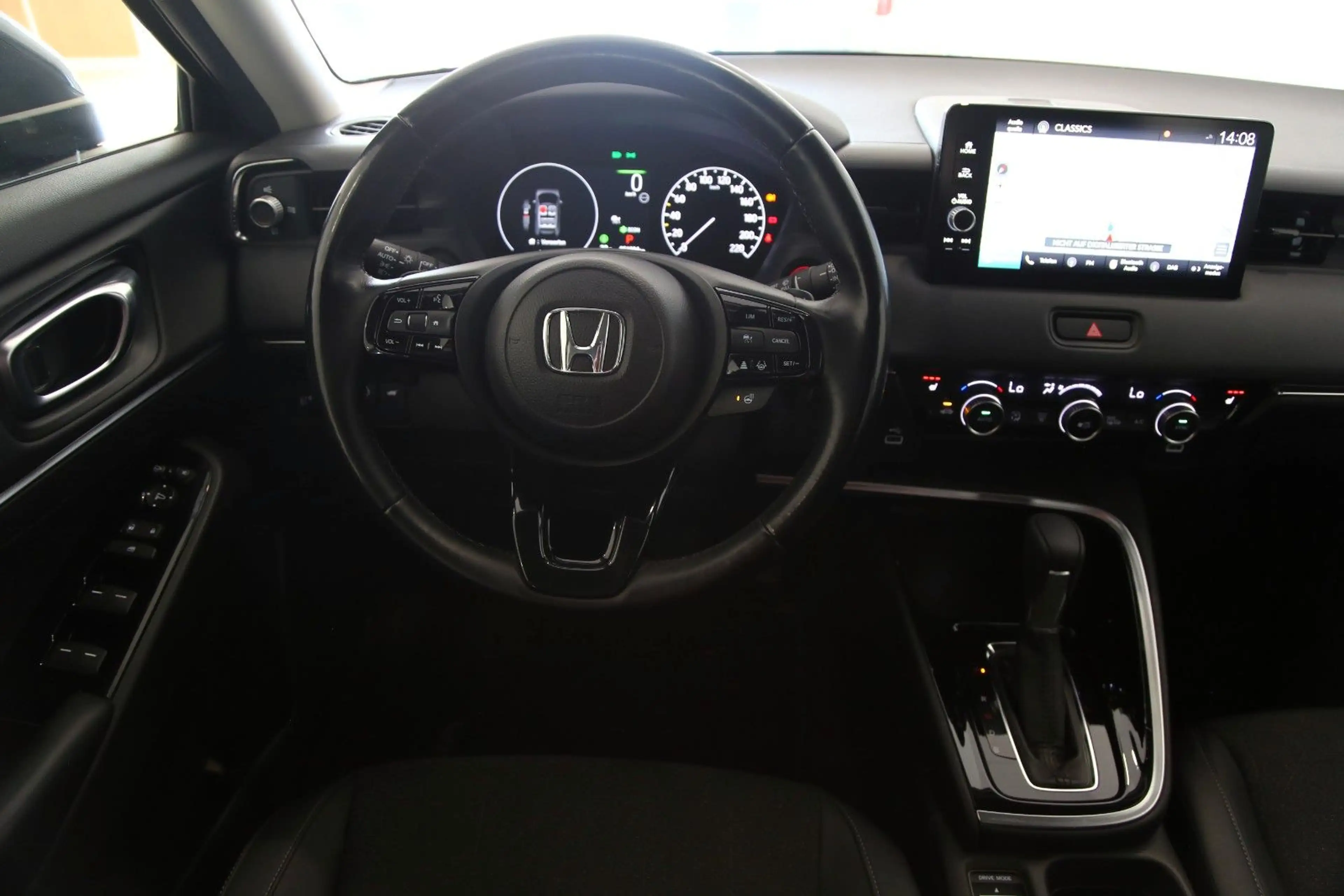 Honda HR-V Advance LHZ SHZ RFK Navi DAB — photo 10