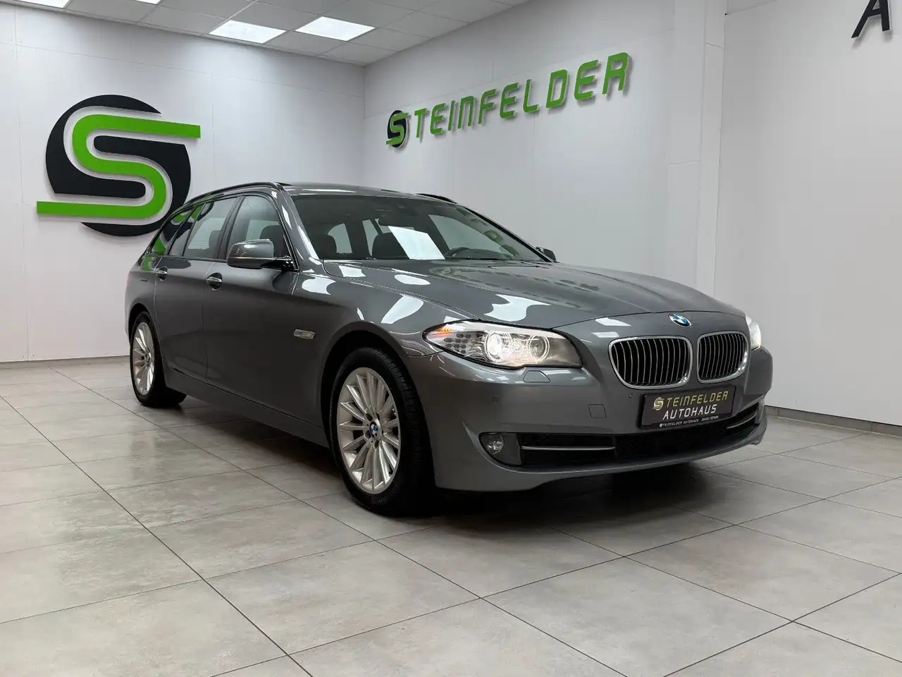 BMW 525