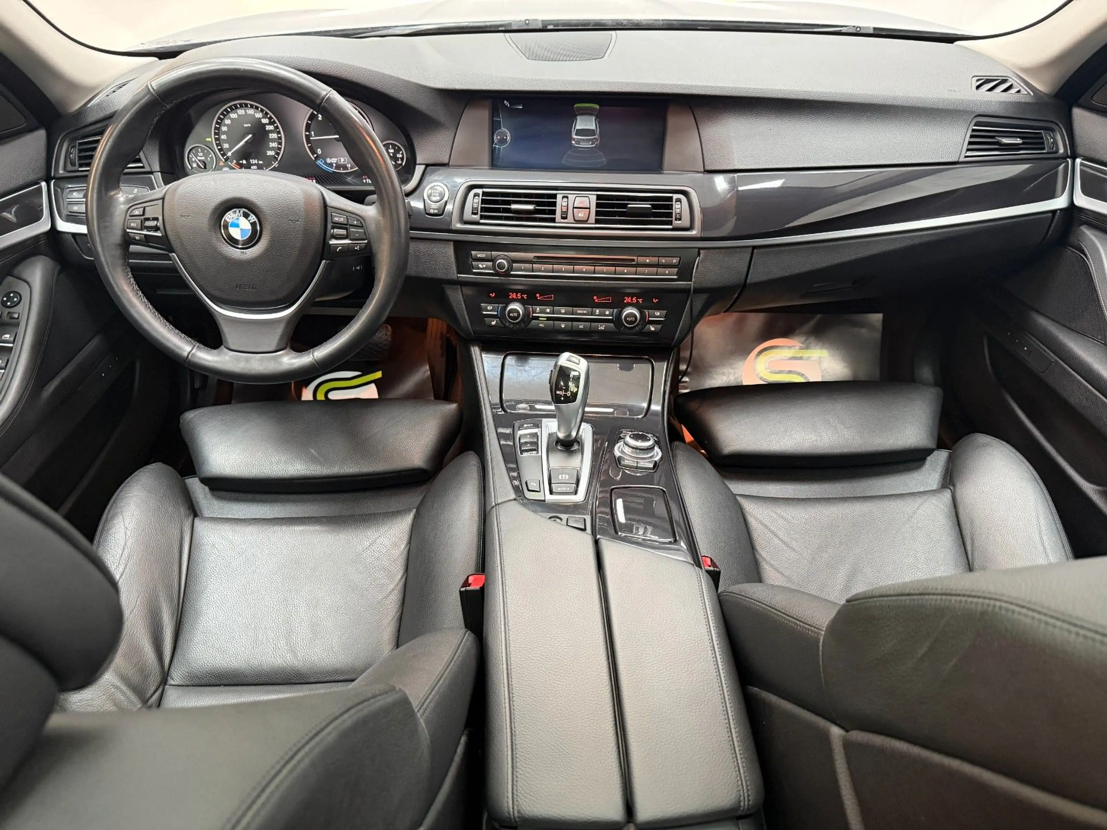 BMW 525 d / PANORAMA / LEDER / MEMORY / AHK — photo 15