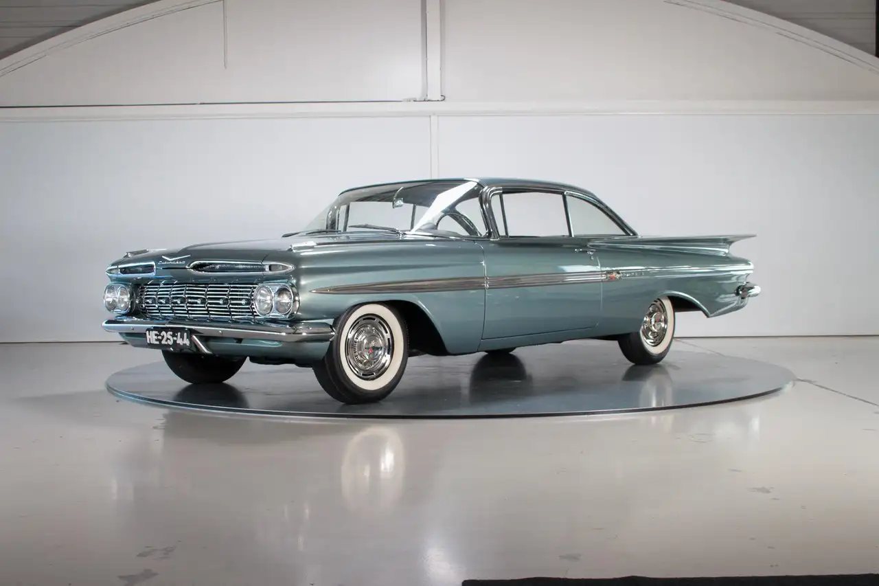 Chevrolet Impala Coupe | 283 V8 | 3-Speed | Original European Expor, foto 5