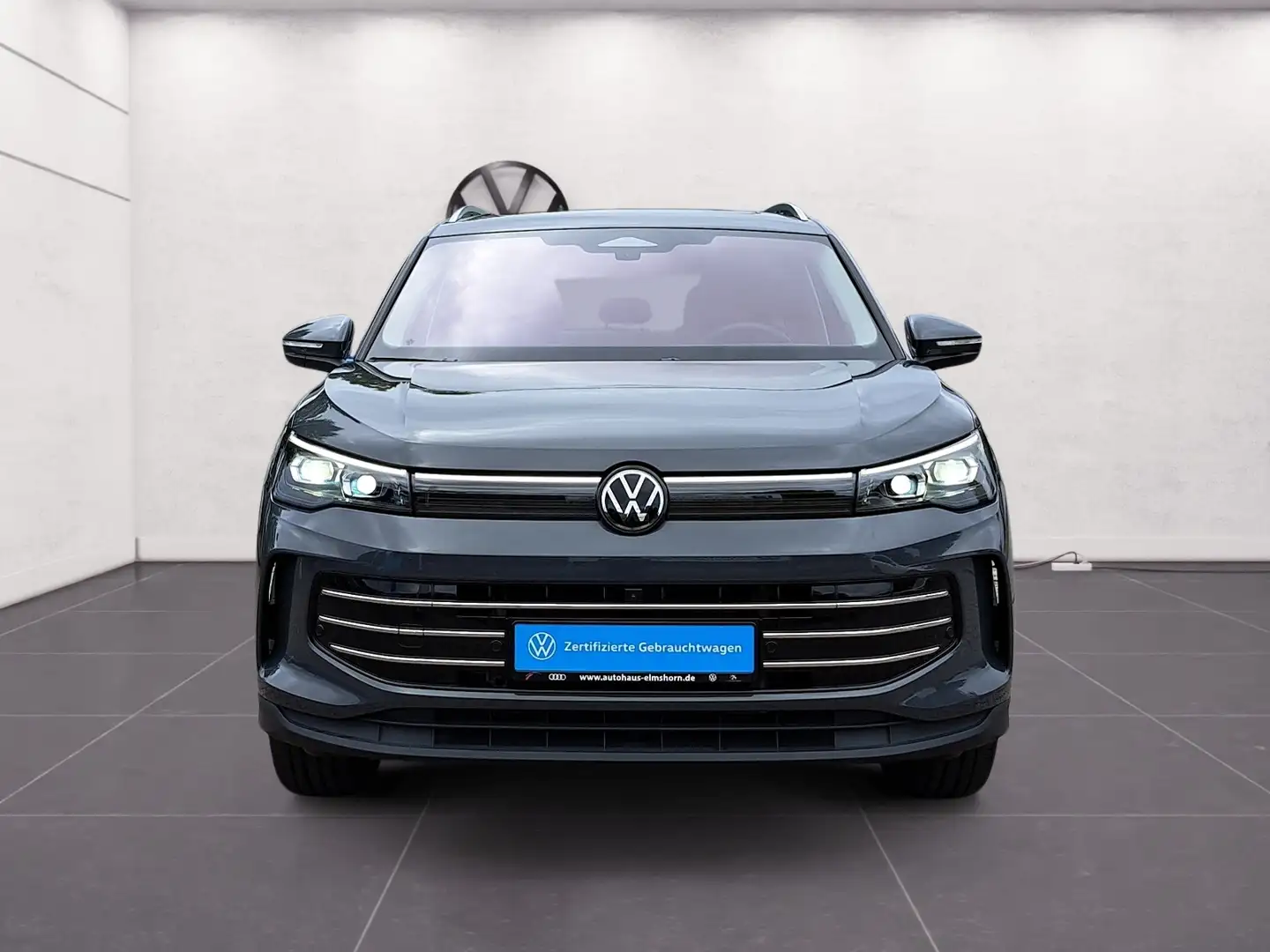 Volkswagen Tiguan Elegance 1.5 TSI eHybrid DSG AHK PANO 20" MATRIX Grau - 2
