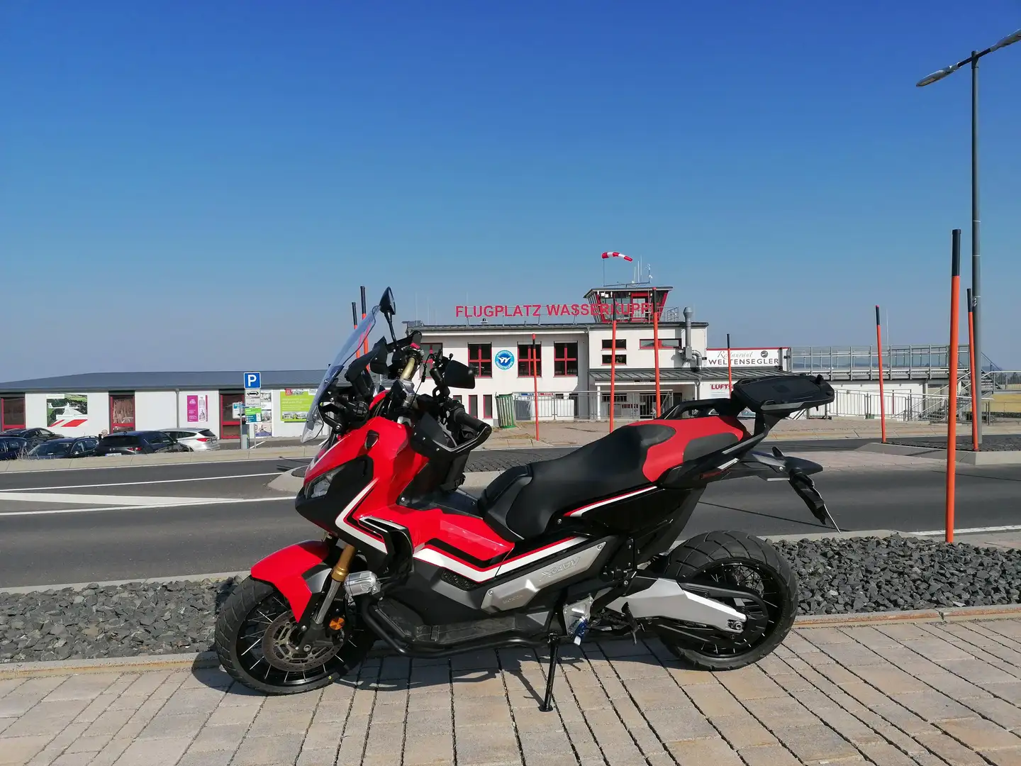 Honda X-ADV 750 DCT Roşu - 1