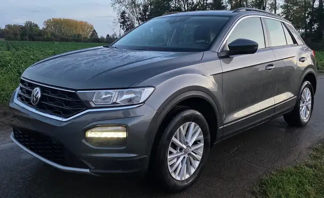 Volkswagen T-Roc T-Roc 1.6 TDi SCR tres belle voiture bien entretenu economique