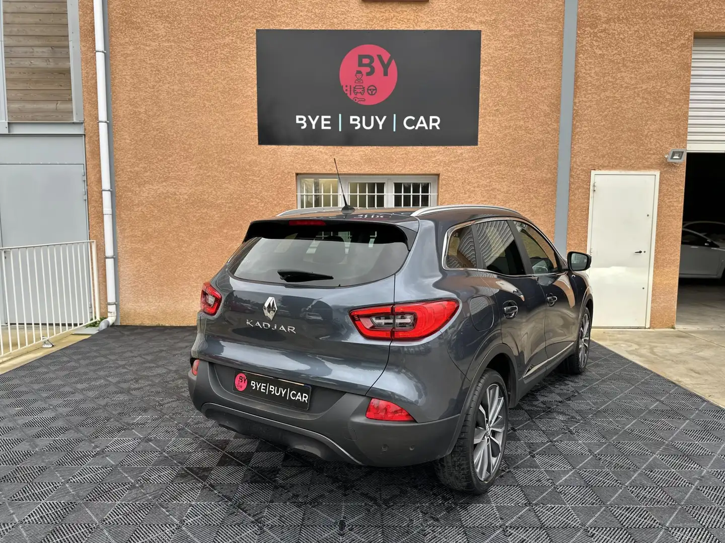 Renault Kadjar 130 cv Energy Intens boite auto EDC garantie 12 mois Grigio - 2