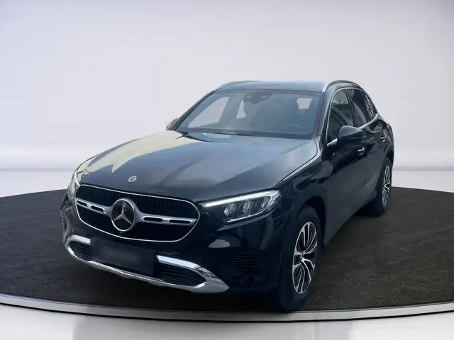 Mercedes-Benz GLC 200 d 4MATIC Ö-Edition *AHK*SHZ*NAVI*PDC* Ansicht 4