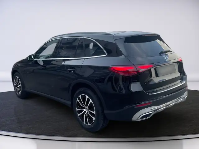 Mercedes-Benz GLC 200 d 4MATIC Ö-Edition *AHK*SHZ*NAVI*PDC* Ansicht 5