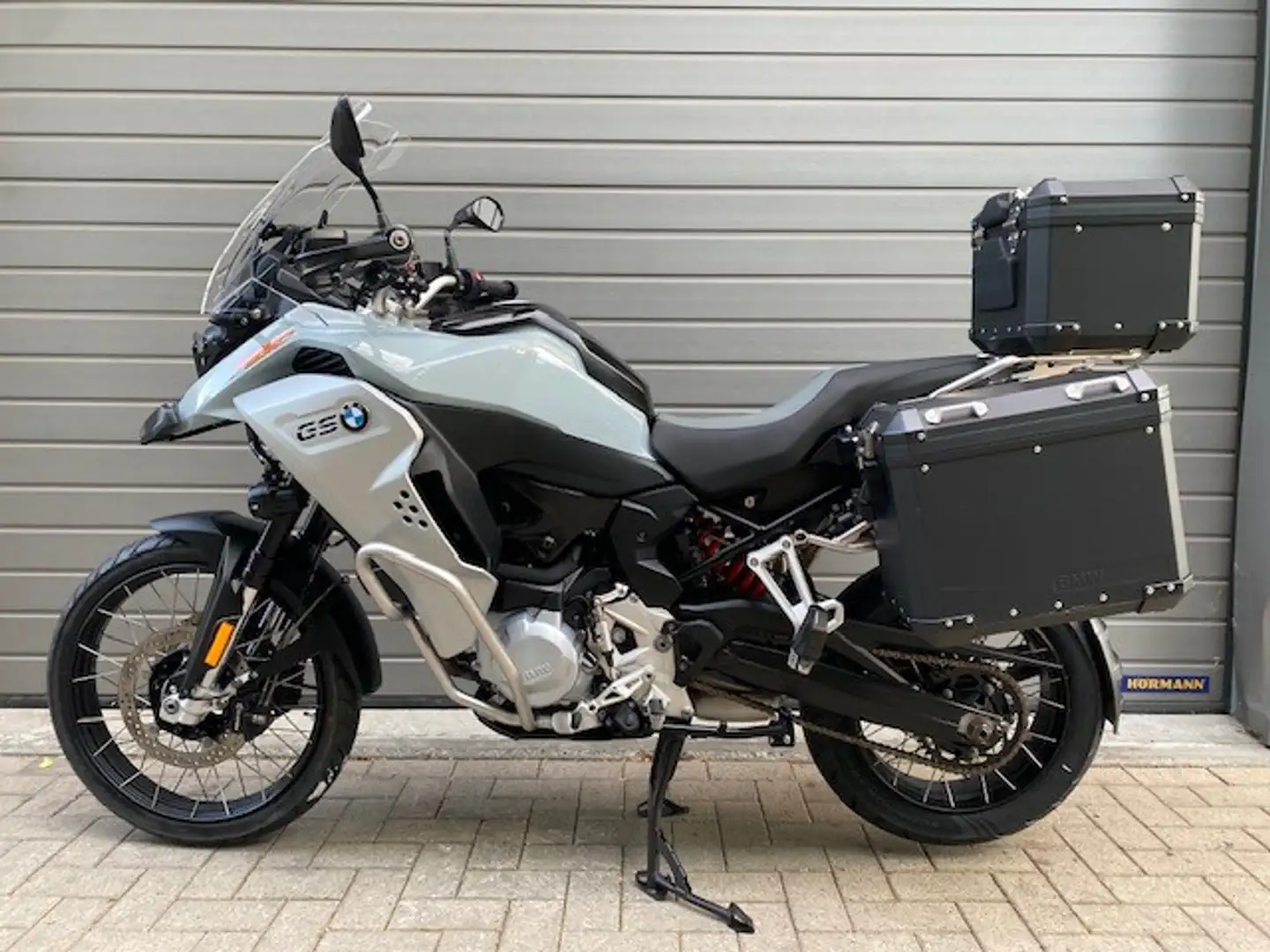BMW F 850 GS Adventure Verkrijgbaar in 35kW Šedá - 1