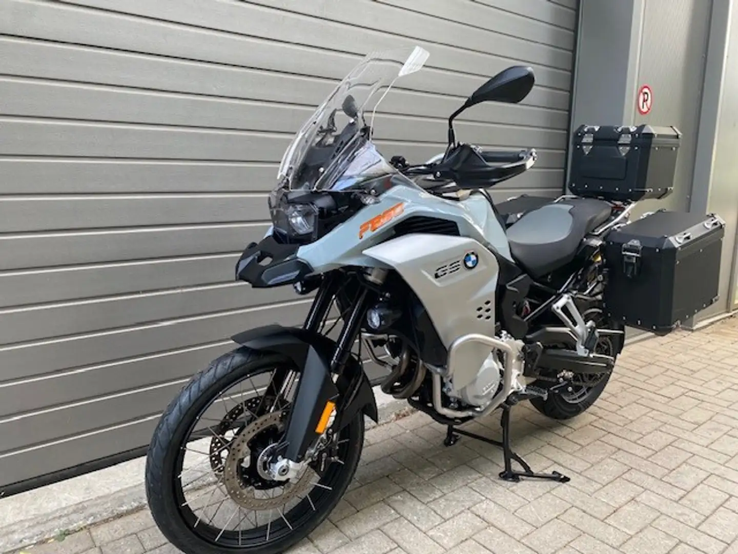 BMW F 850 GS Adventure Verkrijgbaar in 35kW Šedá - 2