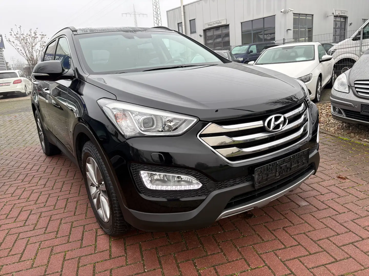 Hyundai SANTA FE Premium 4WD aus 1.Hand+Automatik+Scheckheft Schwarz - 2