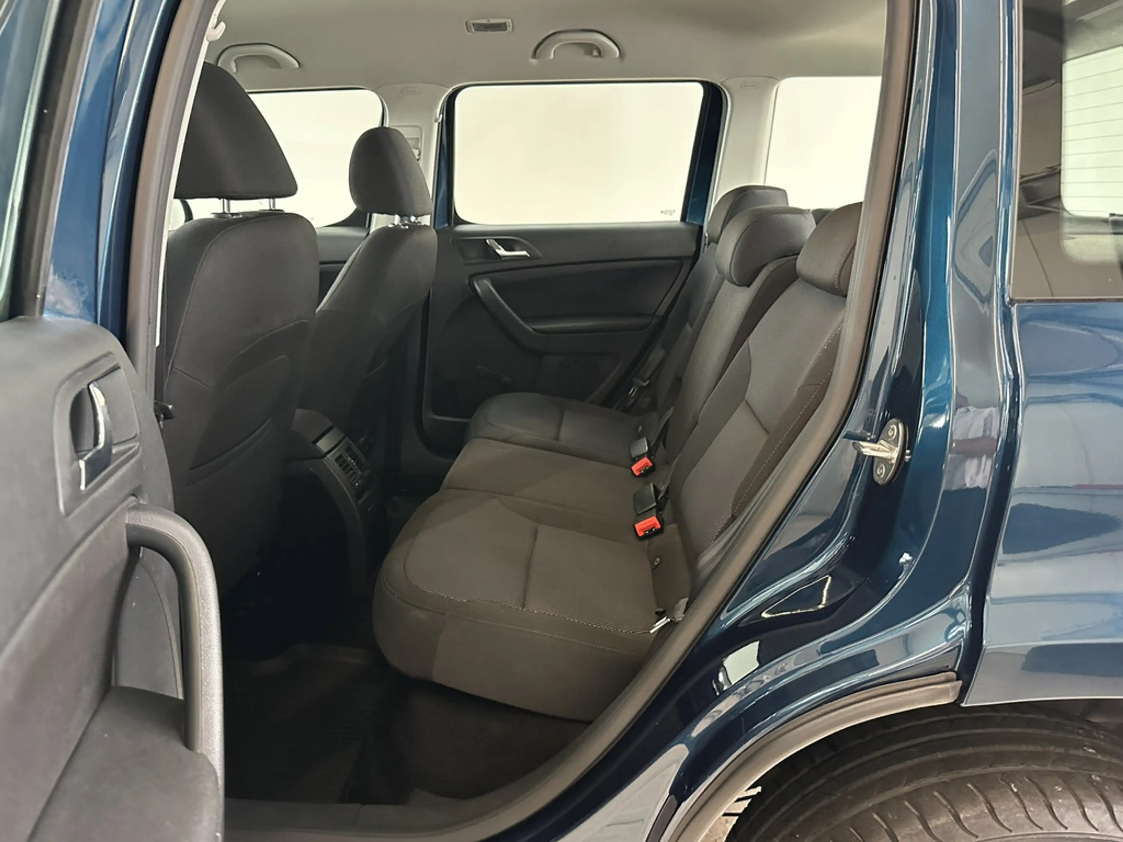 Skoda Yeti 1.2 TSI Ambition Green tec KLIMA PDC SHZ — photo 14