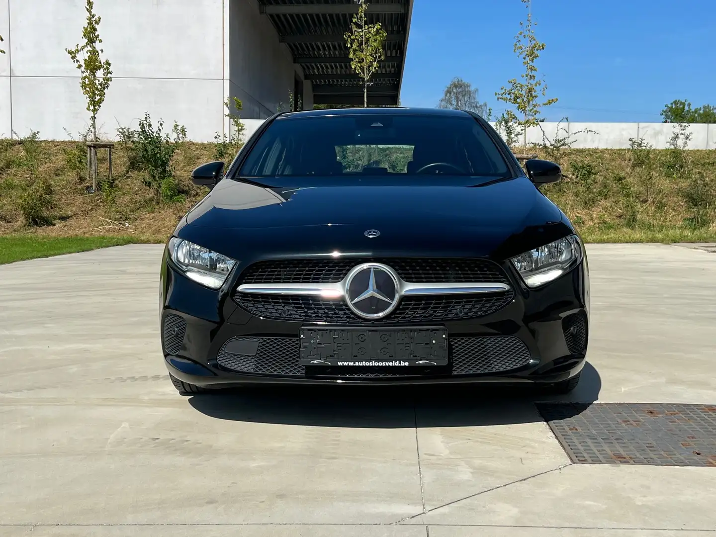 Mercedes-Benz A 180 d AUTOMAAT Euro 6d / NAVI/ CARPLAY/ CAMERA/ LEDER Schwarz - 2