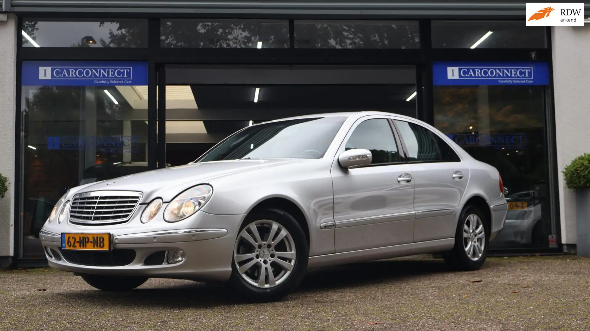 Mercedes-Benz E 220 CDI Elegance|PDC|Tr.haak|Cruise|APK Grijs - 1