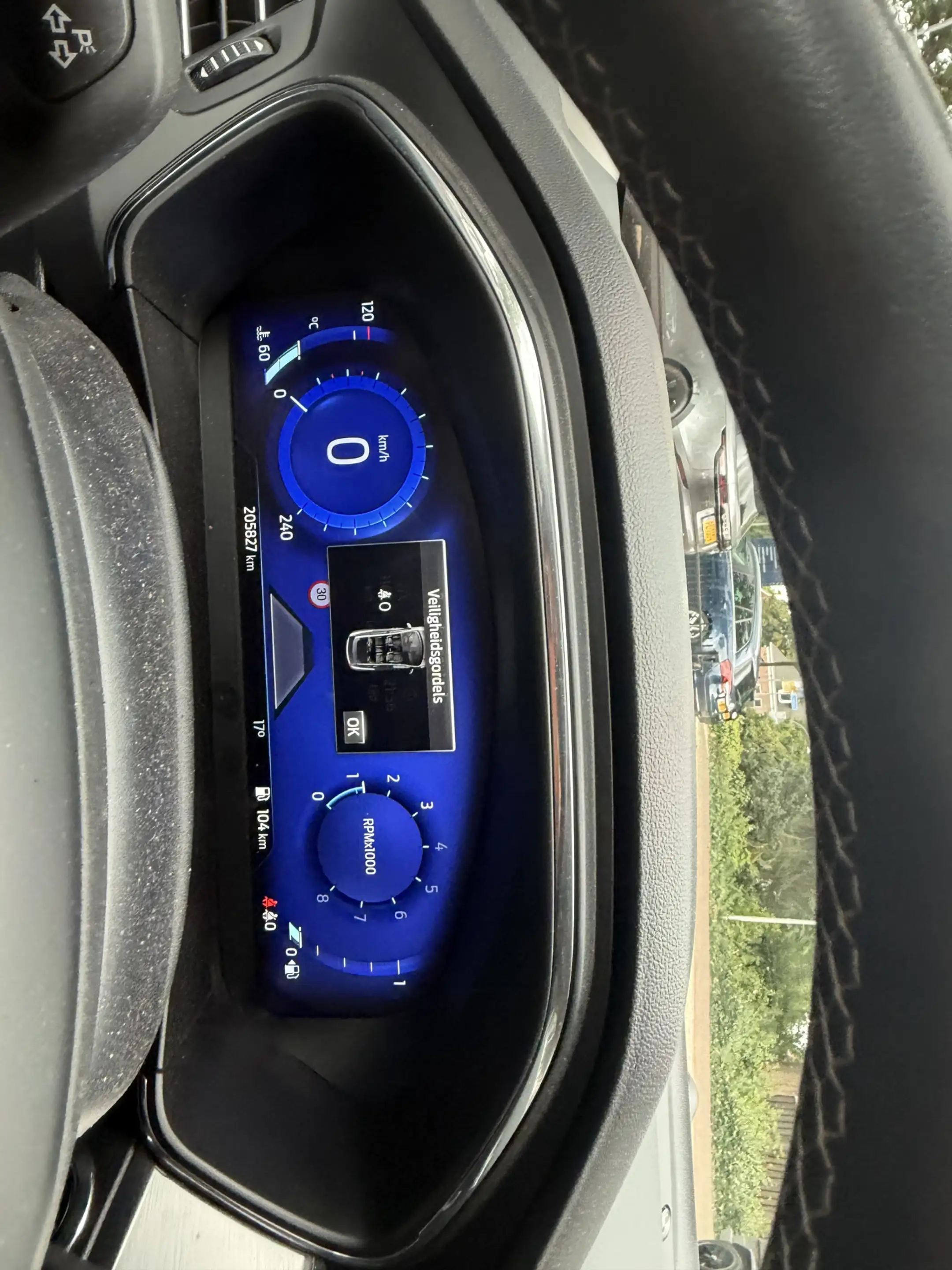 Ford Focus Wagon 1.0 EcoBoost Hybrid Titanium X Business Bj 2 — photo 44