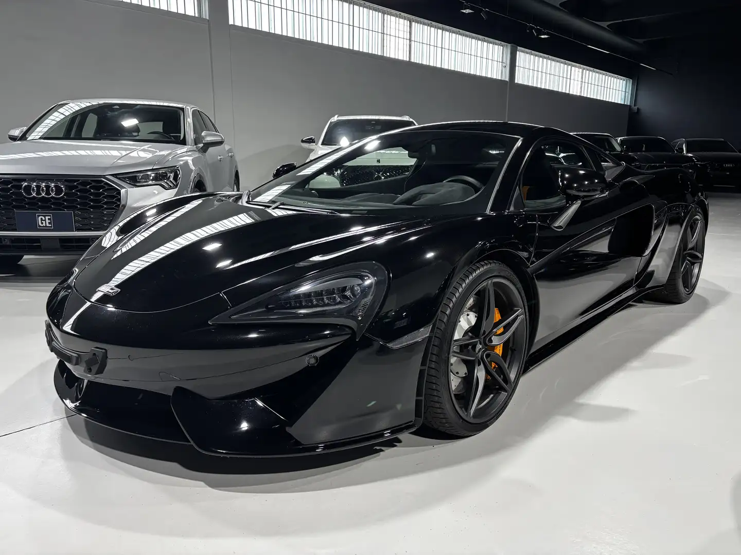 McLaren 540C 540C Coupe - LIFT, SERVICE MCLAREN Schwarz - 1