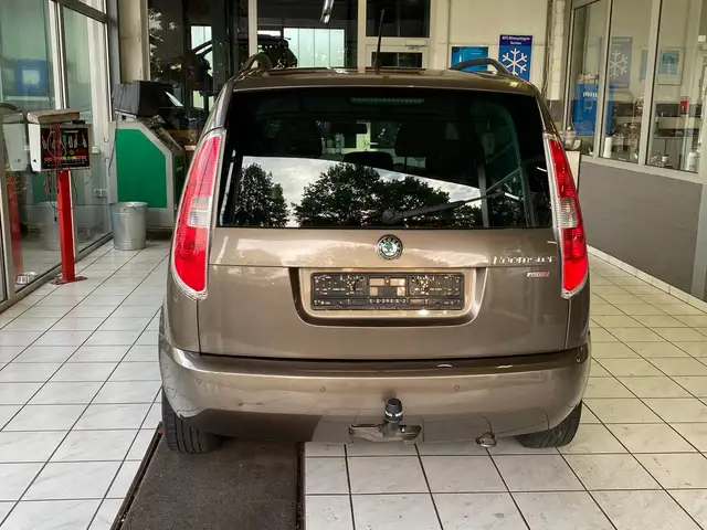 Skoda Roomster Family / Sitzheizung / AHK / PDC / Klimaautomatik