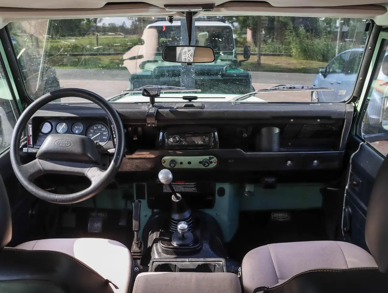 Land Rover Defender 2.0 MPI 90 Heritage | UNIEK, foto 3
