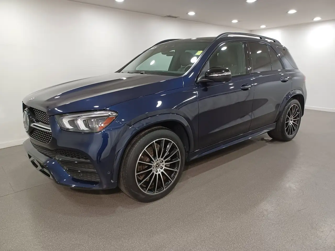 Mercedes-Benz GLE снимка Mercedes-Benz GLE