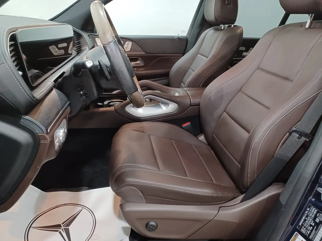 Mercedes-Benz GLE снимка Mercedes-Benz GLE