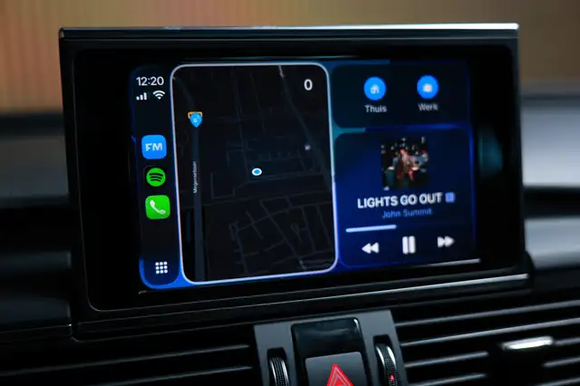 Audi A6 view 18