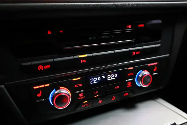 Audi A6 view 22
