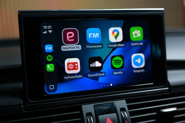 Audi A6 view 21