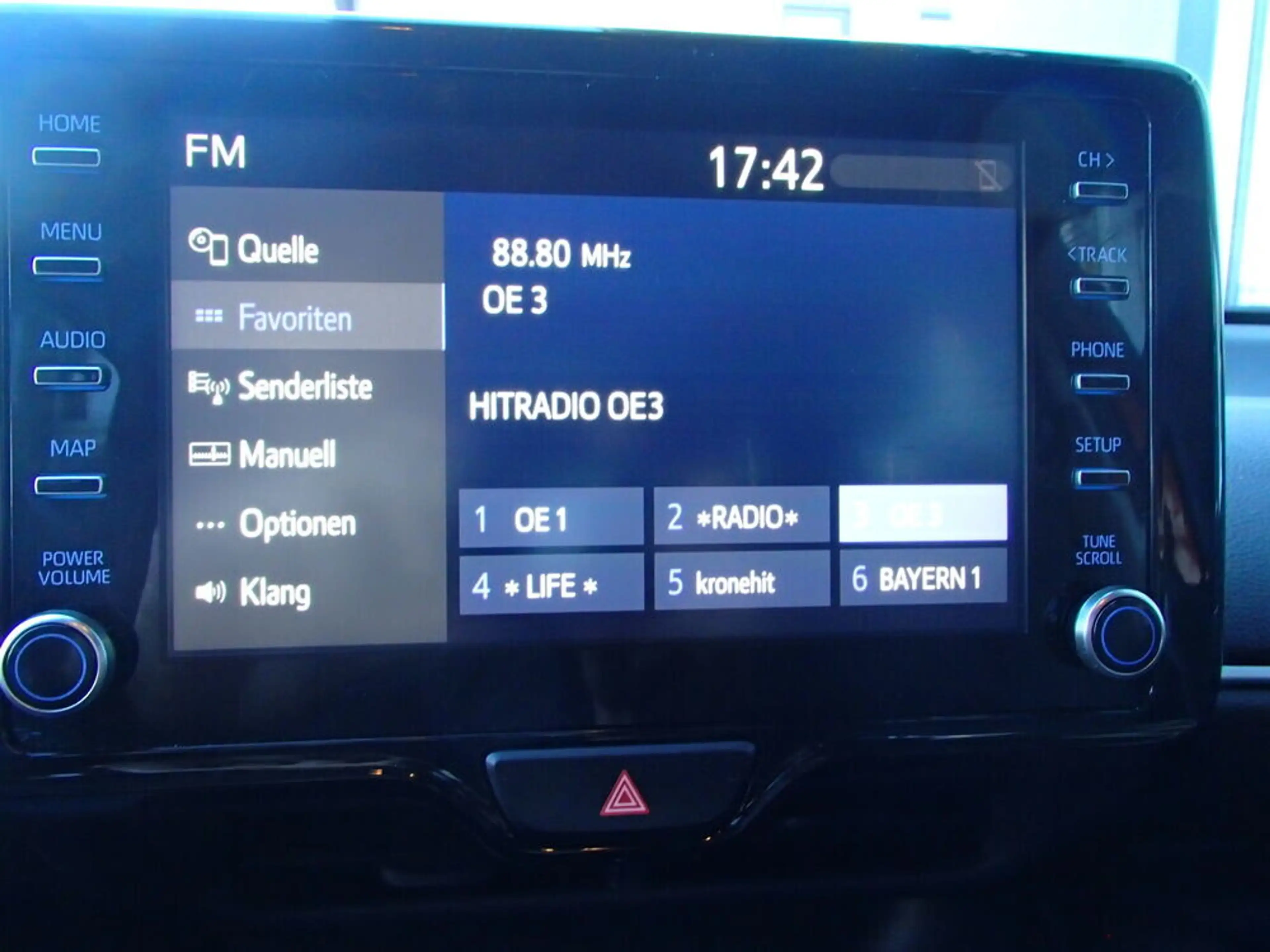 Mazda 2 Mazda2 Pure — photo 15
