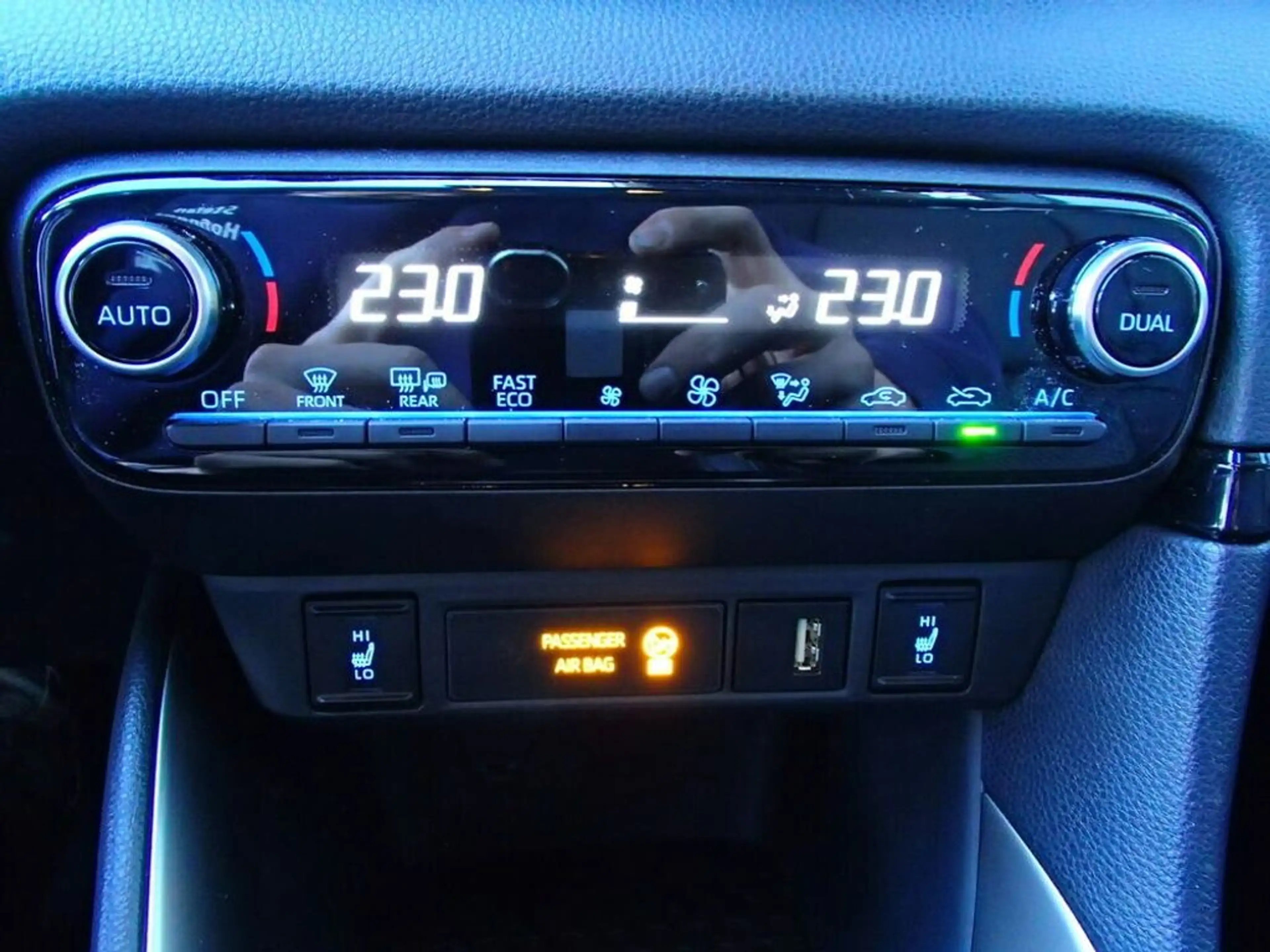 Mazda 2 Mazda2 Pure — photo 13