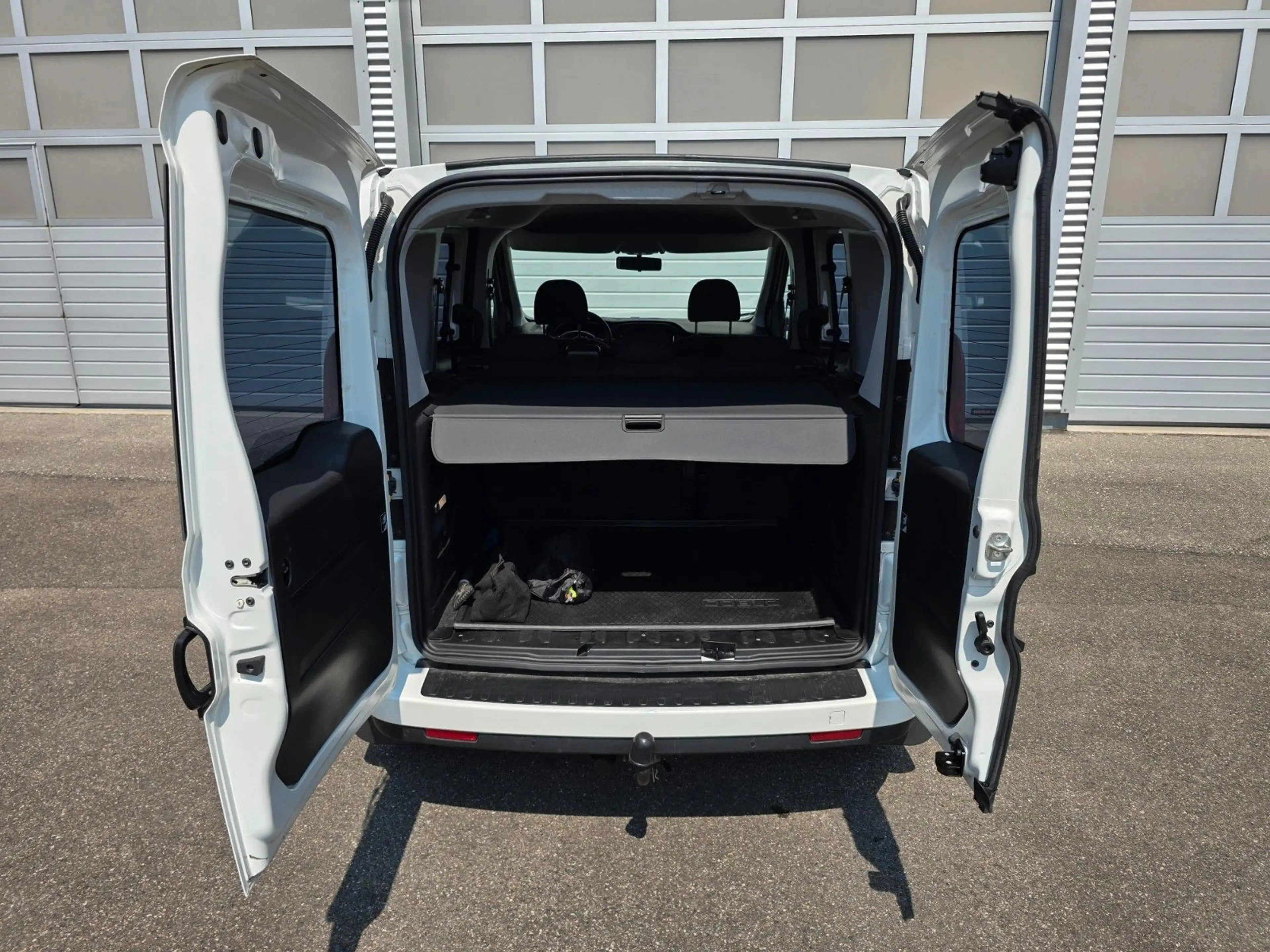 Fiat Doblo Professional, 6 Gang, Garantie — photo 9