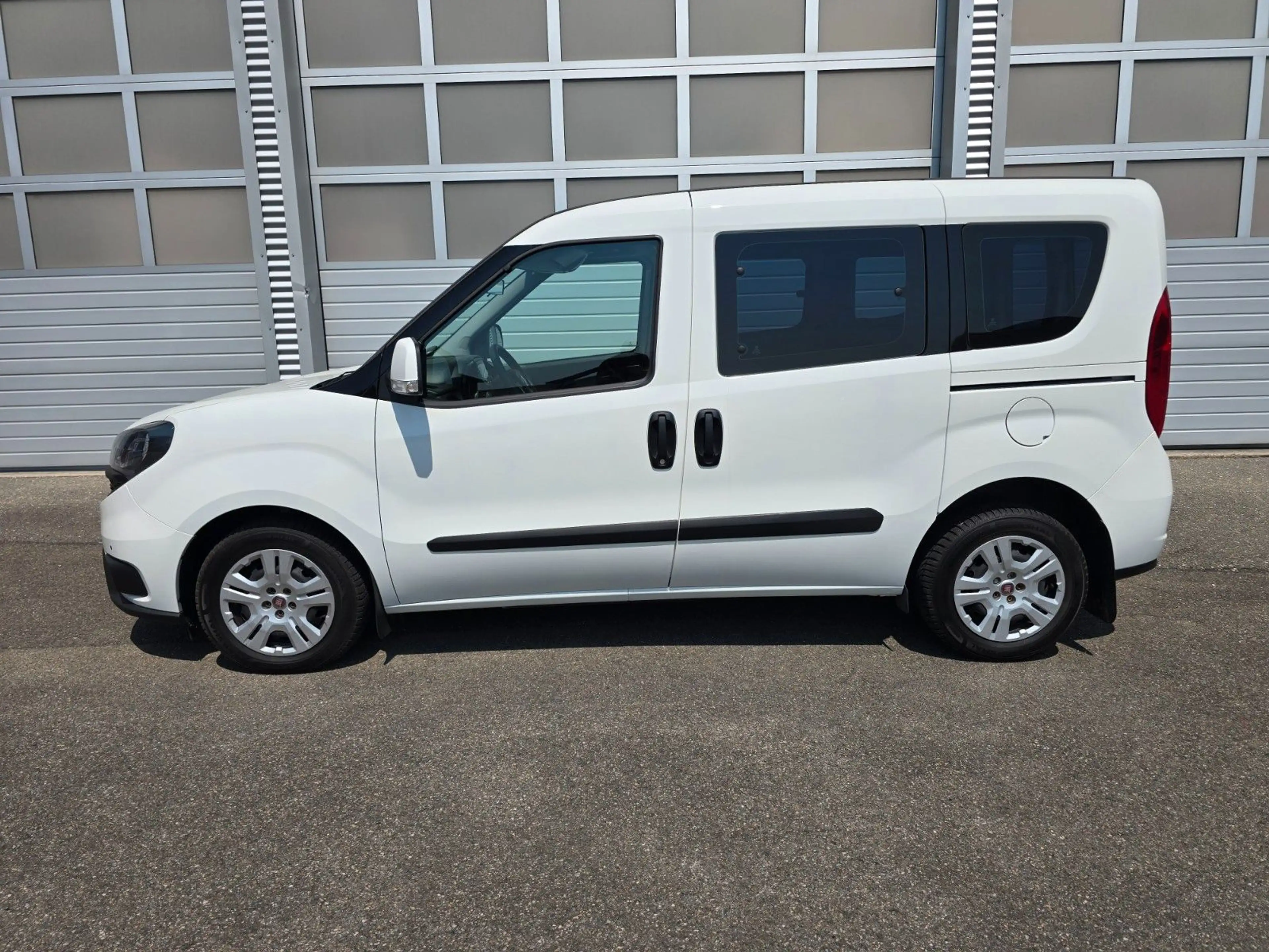 Fiat Doblo Professional, 6 Gang, Garantie — photo 6