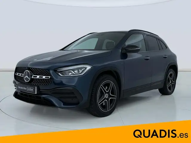 Mercedes-Benz GLA 250 250e