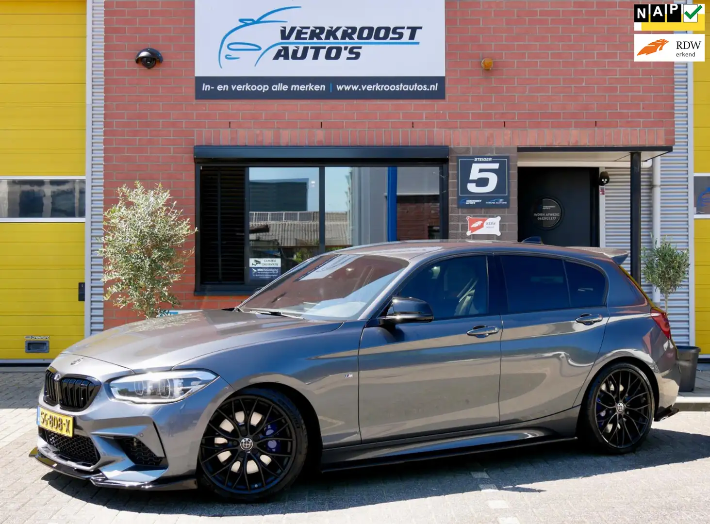 BMW 118 1-serie 118i Executive .H&K. stoelverwm. M140i loo Grijs - 1