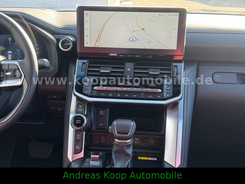 Toyota Land Cruiser 300 Premium ZX Mod 2026 3,3D V6 5-Sitze Sofort — photo 10
