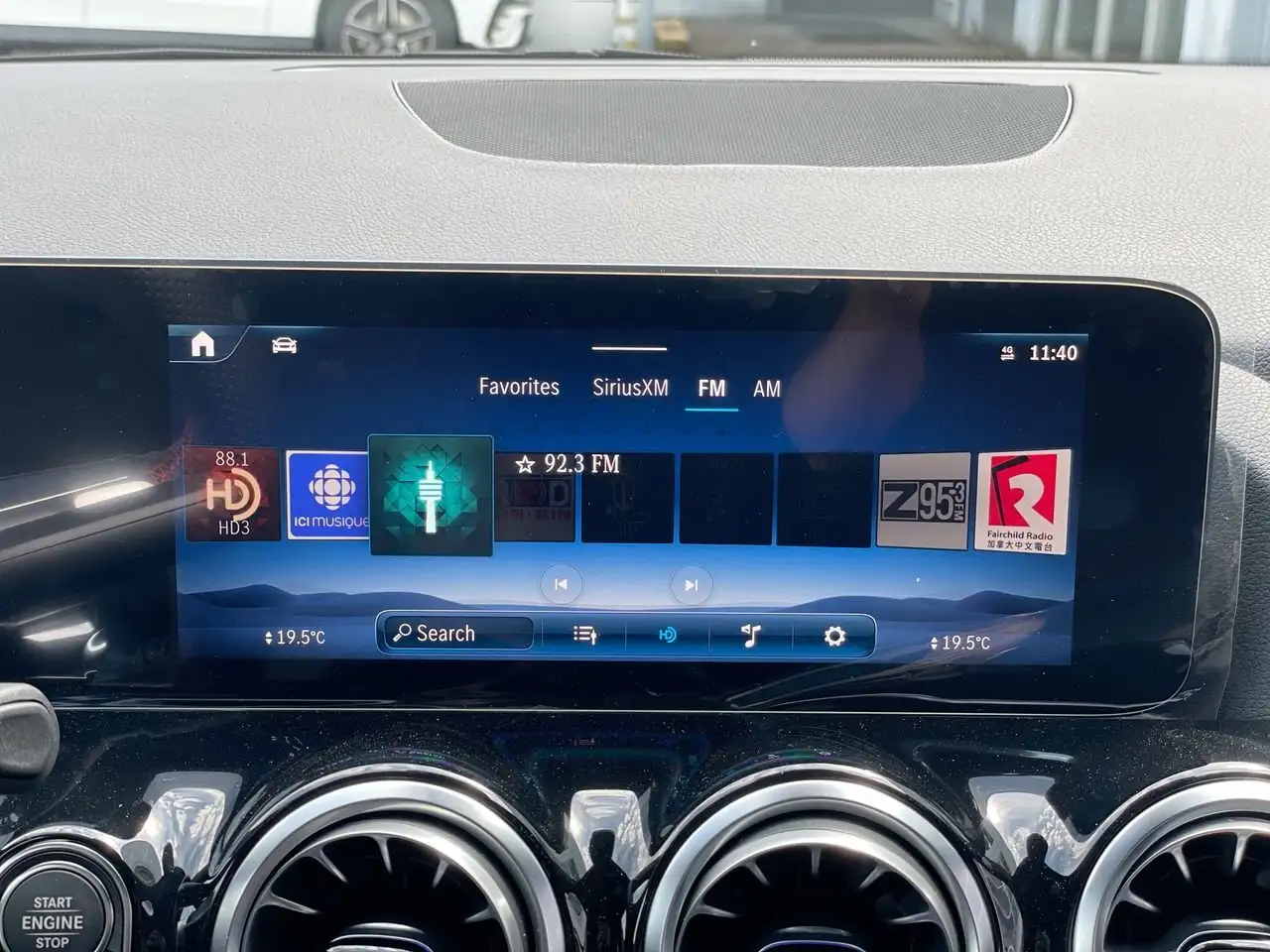 Mercedes-Benz GLA photo Mercedes-Benz GLA
