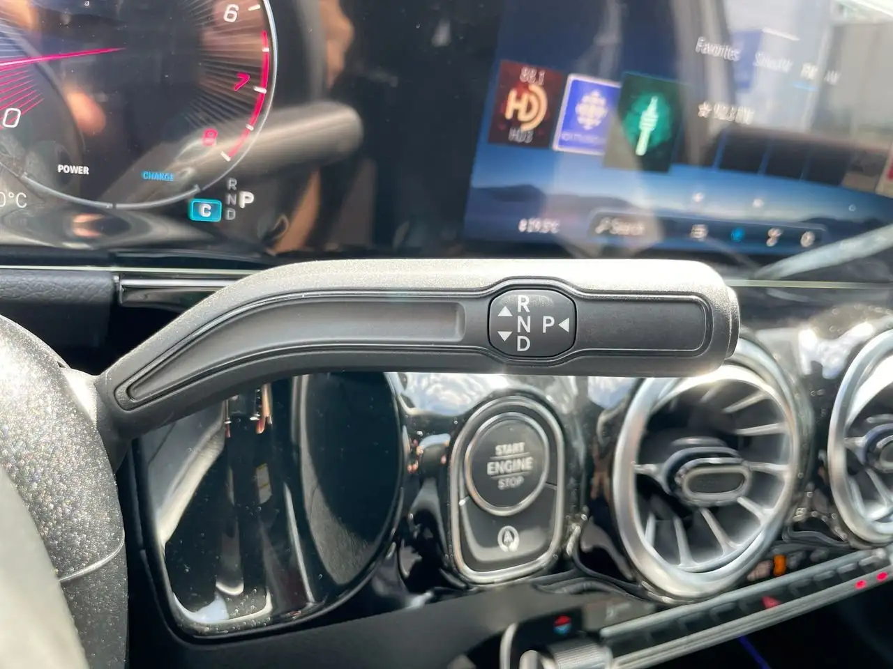 Mercedes-Benz GLA photo Mercedes-Benz GLA