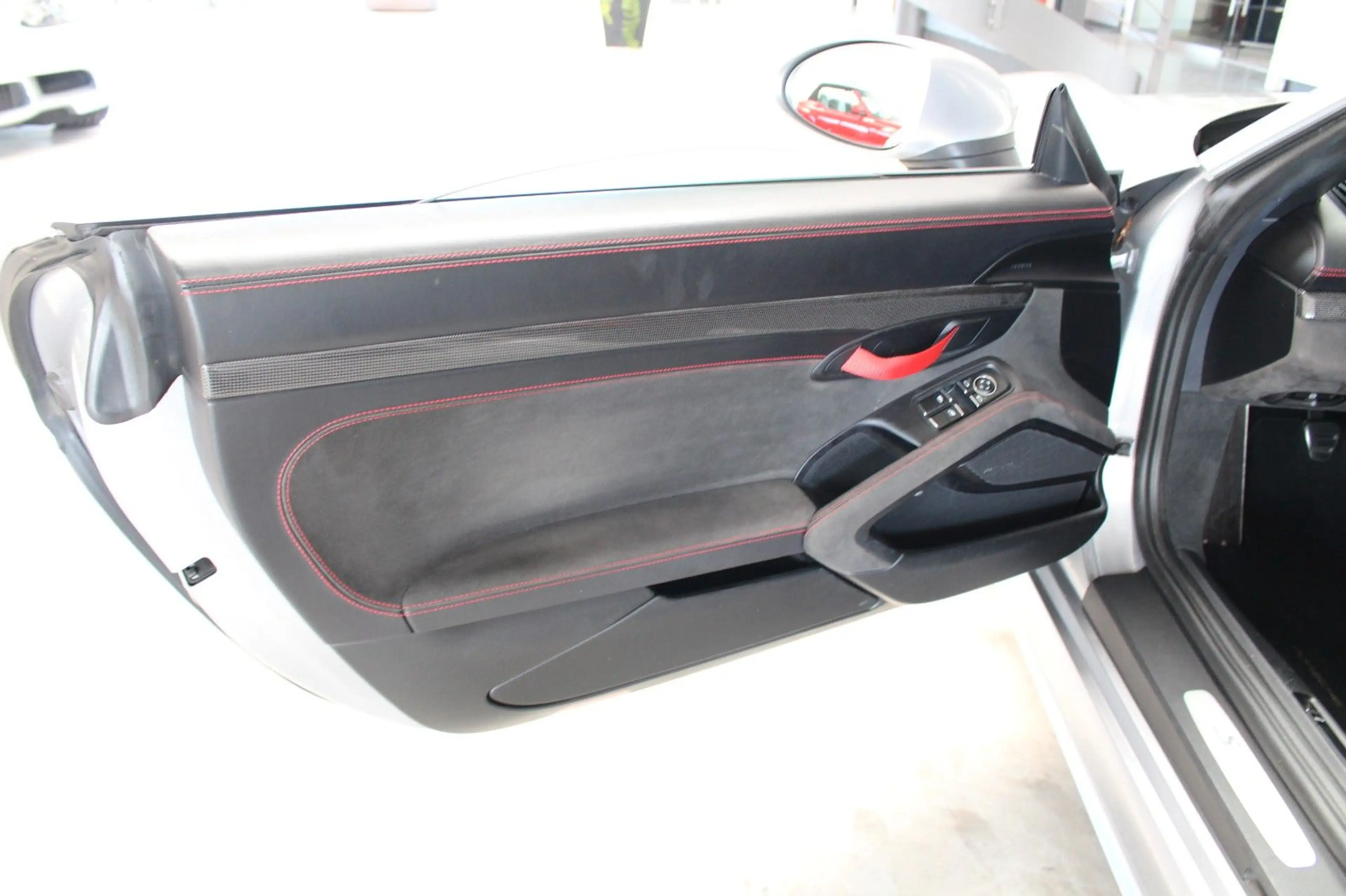 Porsche Boxster Spyder/ Schalter/GT-Silber/Carbonsitze — photo 11