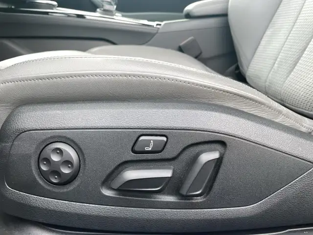 Audi A5 view 24