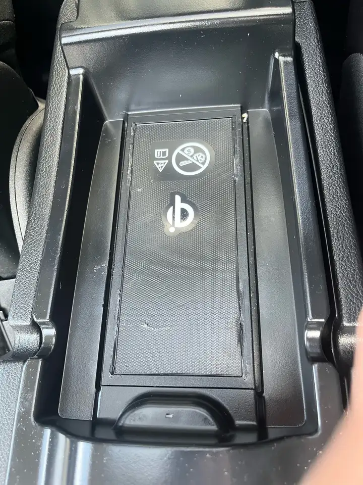 Jeep Cherokee снимка Jeep Cherokee