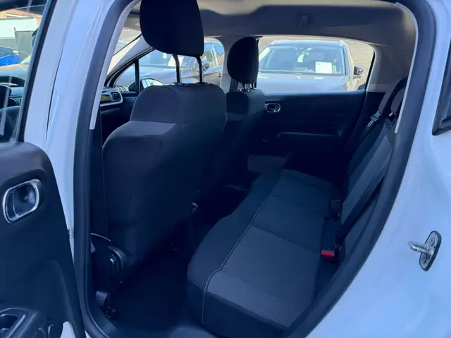 Citroen C3 view 14