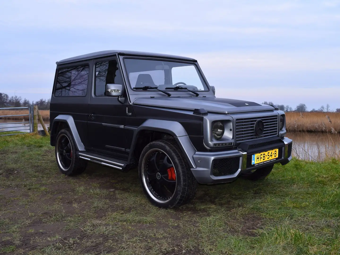 Mercedes-Benz G Серый - 2