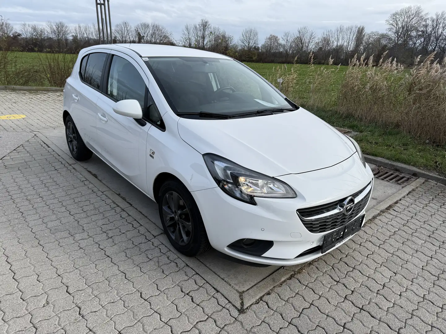 Opel Corsa-e Corsa 1,4 Ecotec Edition - 1