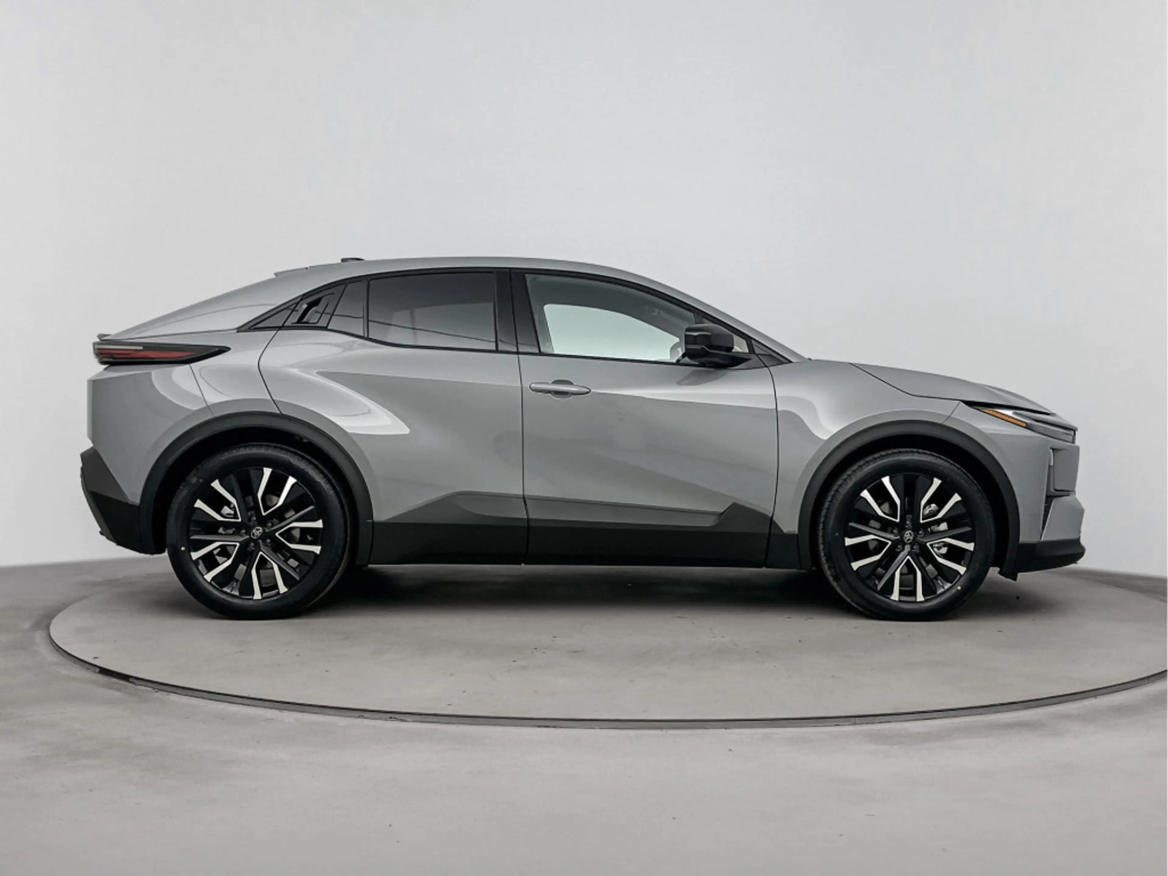 Toyota C-HR+ First Edition 77 kWh *DEMO* | Apple Carplay & Andr — photo 8