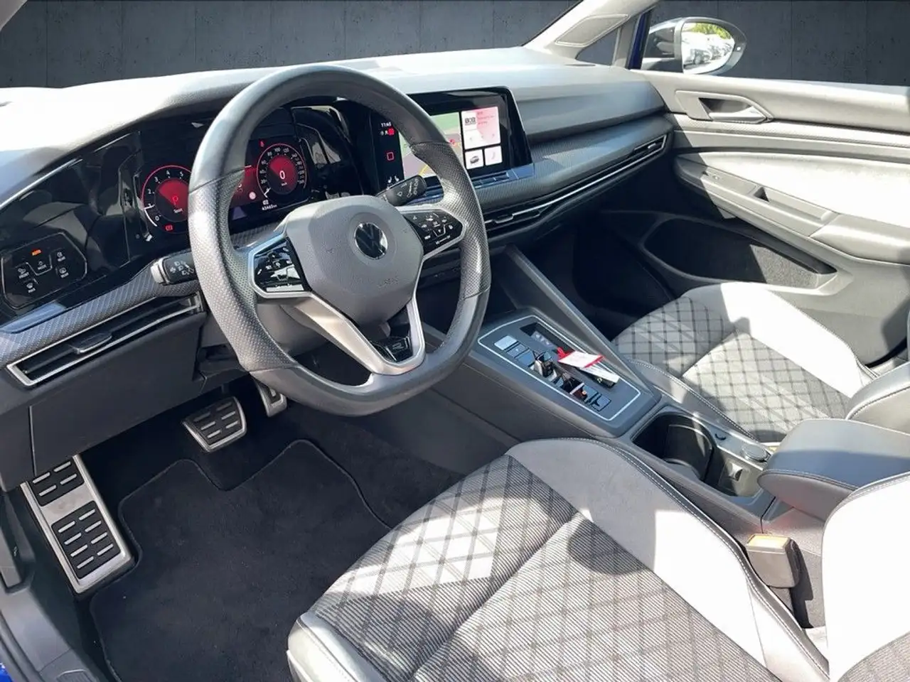 Volkswagen Golf 1.5 eTSI DSG R-line Navi AHK Pano, миниатюра 10